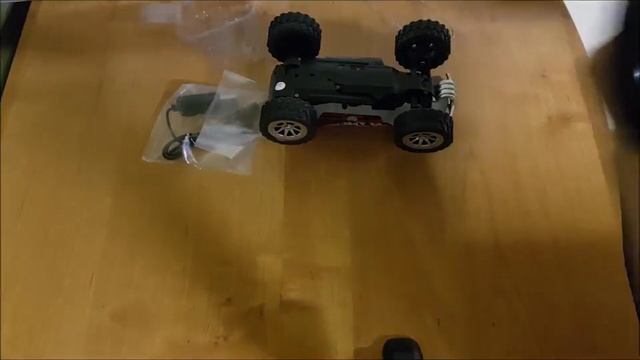 KINLIGĖ Wltoys A999 2 4G RC Car