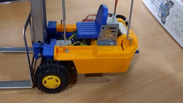 RC forklift build DIY converted Tamiya kit смотреть онлайн