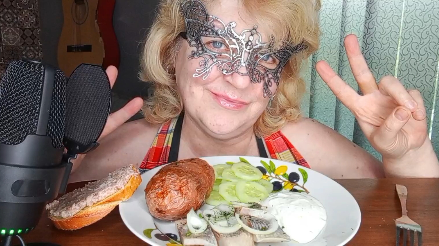 💥ОБЖИГАЛАСЬ НО ТЕРПЕЛА💥КАРТОШЕЧКА СЕЛЁДОЧКА,САЛО БЕЛОРУССКОЕ смотреть онлайн