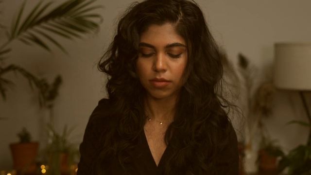 ASMR Reiki For Confidence ✨ (Crystal Healing, Tarot Reading, Smudging, Aura Clearing, Rain Sounds) смотреть онлайн