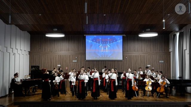 "Земля в юллюминаторе" исп. вокально-инструментальный ансамбль «Энтрика» и ансамбль «Капельки» смотреть онлайн