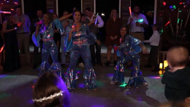 Mamma Mia Wedding Surprise смотреть онлайн