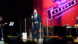 Голос 5. Новосибирск. ДКЖ. Александр Панайотов. Не тревожь мне душу, скрипка