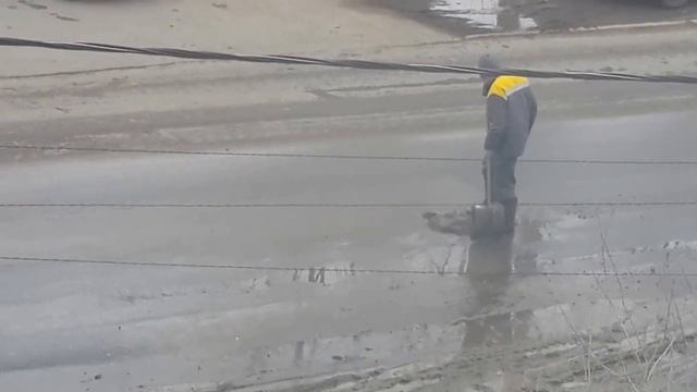 Тает лёд в Тавде !!! смотреть онлайн