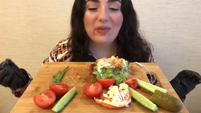 MUKBANG/ БУРГЕРЫ/ МУКБАНГ БУРГЕРЫ/ ИТИНГ/ EATING SHOW/ ASMR FOOD/ EATING SOUNDS/ Eating burgers смотреть онлайн