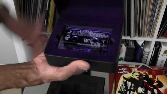 Wu Tang Clan- Raekwon's PURPLE TAPE Bundle Unboxing смотреть онлайн