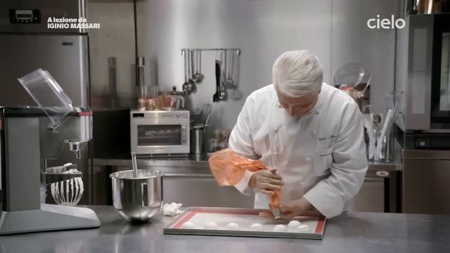 A lezione da Iginio Massari | La meringa смотреть онлайн