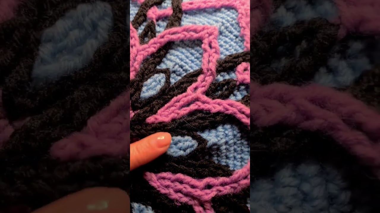 Мандала в смешанной технике. Подробнее в описании.