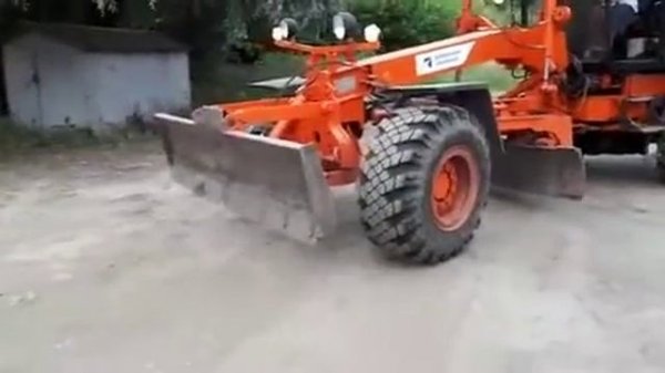 Автогрейдер "ГС 10.01"