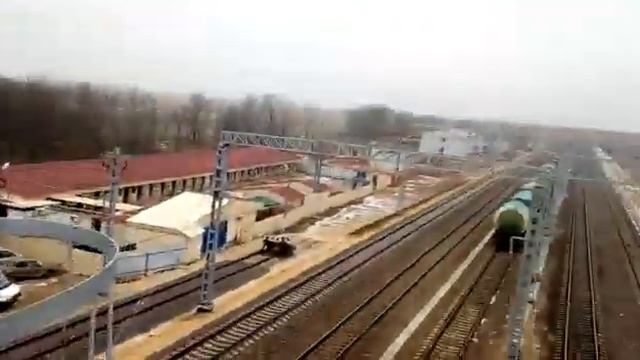 Вид с опоры на станции Вышестеблиевская СКЖД смотреть онлайн