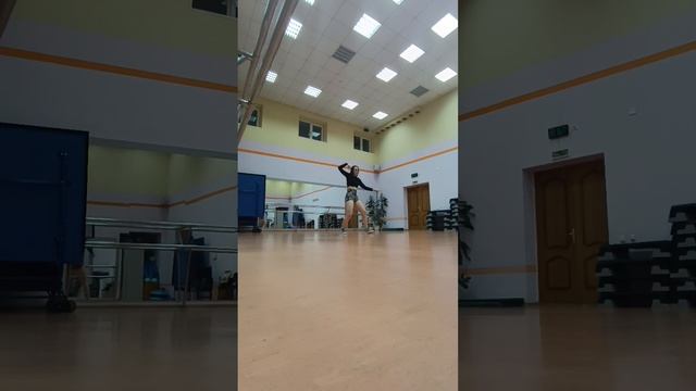 Zumba для начинающих.Готовый танец.Тверк. смотреть онлайн