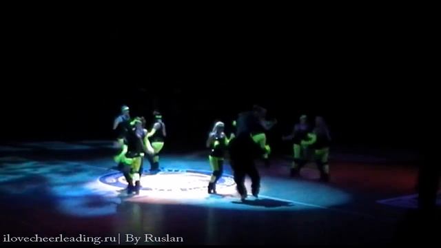 Группа поддержки и Талисман ПБК ЦСКА смотреть онлайн