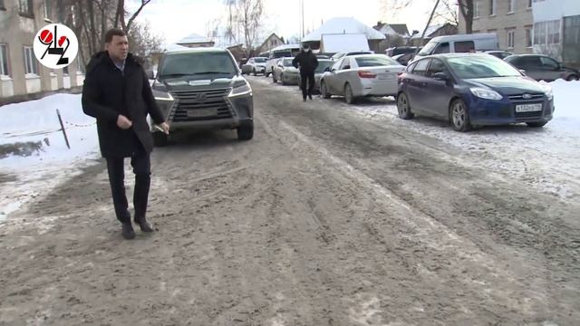 На Белоярщине строят школу и меняют чиновников смотреть онлайн