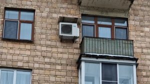 нужен ли защитный козырек для кондиционера?