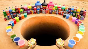 ЭКСПЕРИМЕНТ: Большое извержение зубной пасты с гигантской кока-колой, большой горной росой, монстром