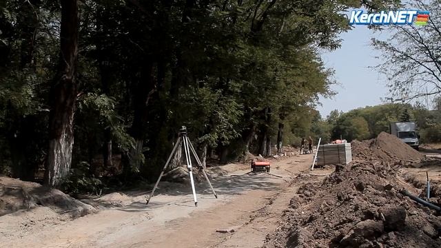 В Комсомольском парке активизировалась работа по благоустройству смотреть онлайн