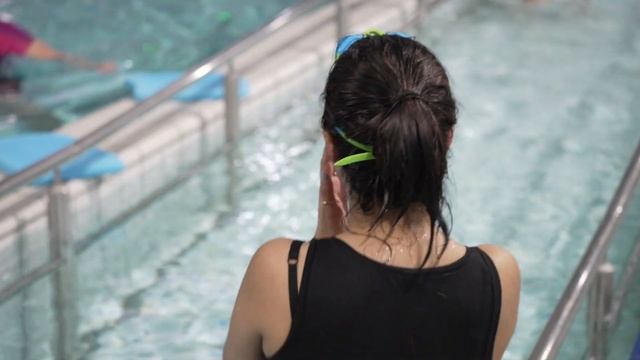 Adult Learn to Swim - Launceston Leisure and Aquatic Centre смотреть онлайн