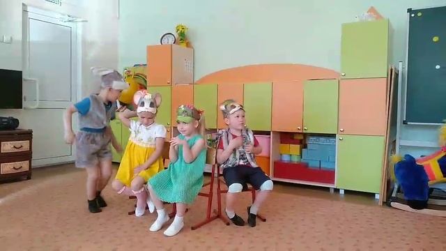 Андрей.Сказка "Кто в теремочке живет" смотреть онлайн