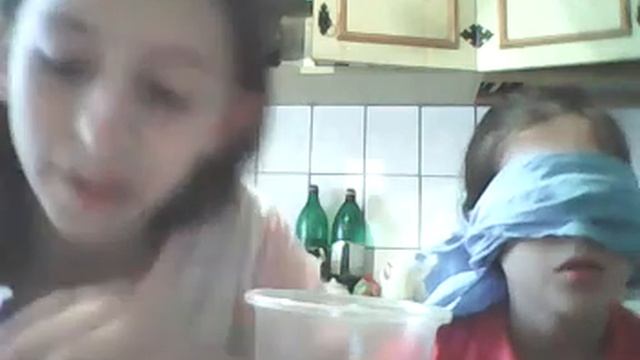 Челлендж обычная еда против мышиной(Г) смотреть онлайн