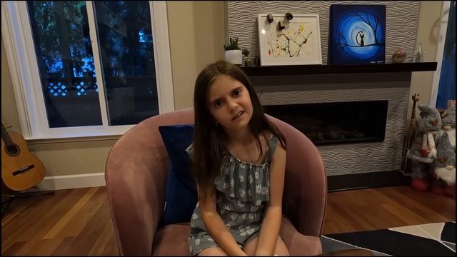 Восьмилетняя Наташа о питании в американской школе. Потом мы идем на темный чердак. смотреть онлайн