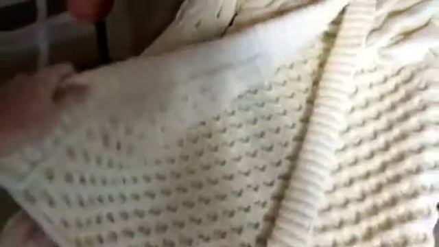 КАРДИГАН (cardigan),узор соты, соты, косы, вязание спицами, вязаное пальто, knitting, knit, coat смотреть онлайн