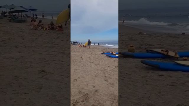 Batu bolong beach Canggu, batu bolong beach is good for surfing #bali#beach смотреть онлайн