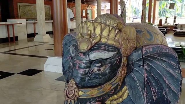 Ngopi Pagi Di Pantai Melia Bali Hotel Nusa Dua смотреть онлайн