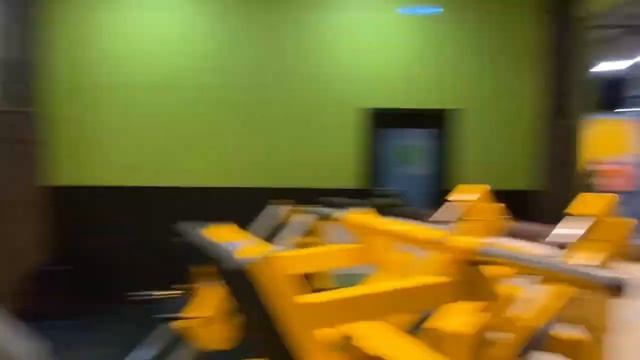 ВЕЧЕРНИЙ GYM VIBE (ловим ха-ха и качаемся) смотреть онлайн