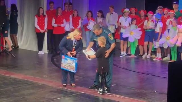 Награждение Добрыни . "Таланты и поклонники" смотреть онлайн