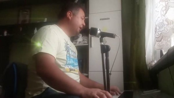 Ба хобам омади модар шабона...