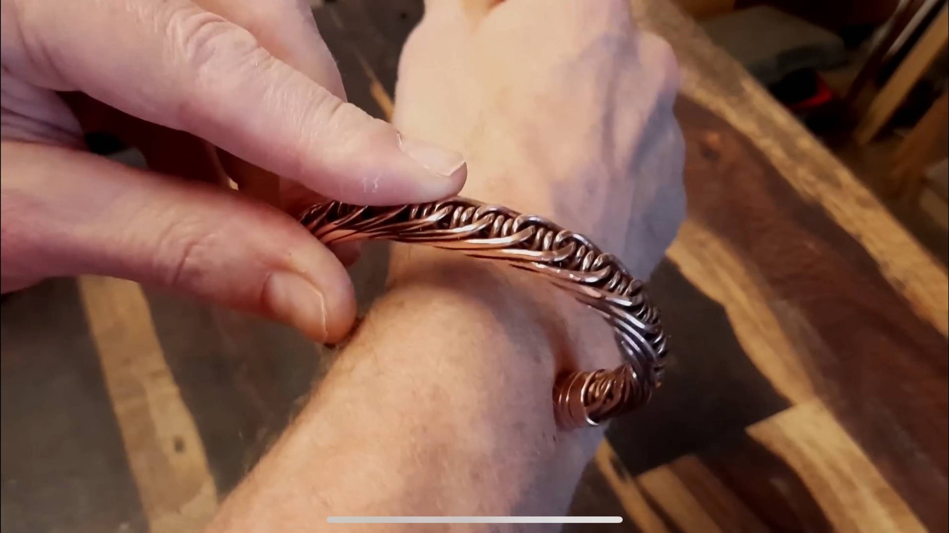 Браслет своими руками из проволоки смотреть онлайн