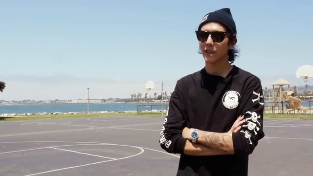 How-To Ride a Skateboard - BASICS with Spencer Nuzzi смотреть онлайн