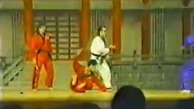 Master Teruyuki Higa - Okinawa Kenpo Karate смотреть онлайн