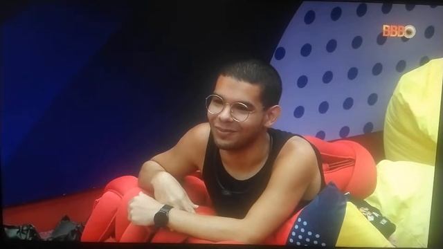 🚨🚨 Vinni fala que vai jogar um Raio de Fofura no Eli 🚨🚨 смотреть онлайн