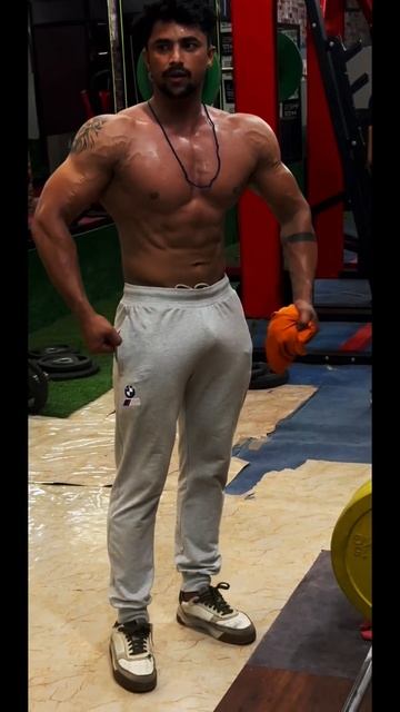 Bhai thara gunda se 💪💪💪#trending #subscribe #viral #shorts @Shivefitness1997 @jm__music смотреть онлайн