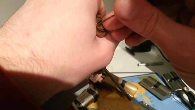 Lockpicking Mul-T-Lock Interactive (4) смотреть онлайн