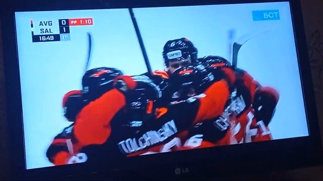 Авангард- Салават Юлаев 1:1/шайба в большинстве! смотреть онлайн