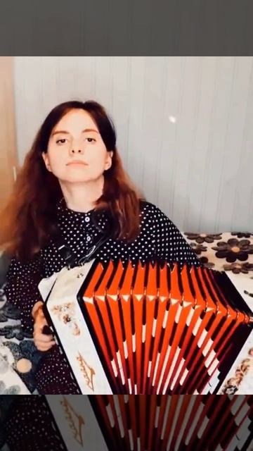 Красивый наигрыш 😍 на гармони Чайка 2 после настройки смотреть онлайн