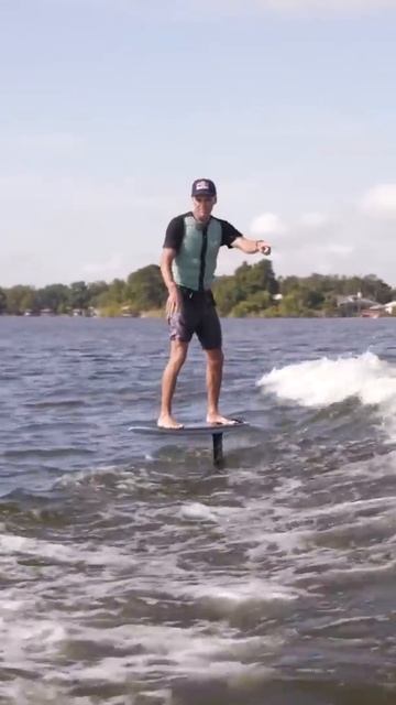 How to pump foil behind the boat | Wake foiling with Brian Grubb смотреть онлайн