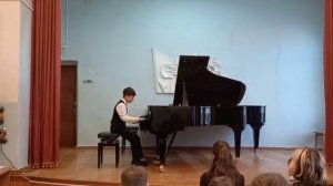 "Микки Маус", М. Шмитц