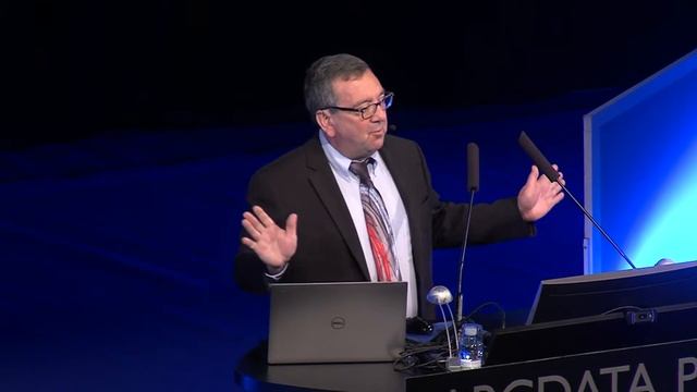 GIS Inspiring What's Next – Bern SzukalskI смотреть онлайн