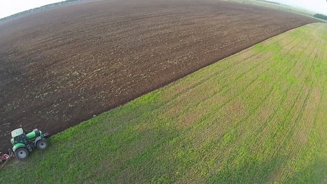 Ploughing With Deutz-Fahr Agrotron 265