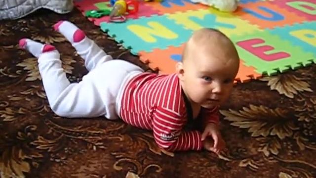 Маша учится ползать смотреть онлайн