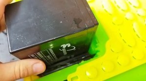 Как снять аккумуляторную батарею с опрыскивателя на зимний период!