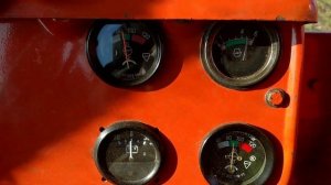ДТ 75 месим грязь.первый рабочий день.