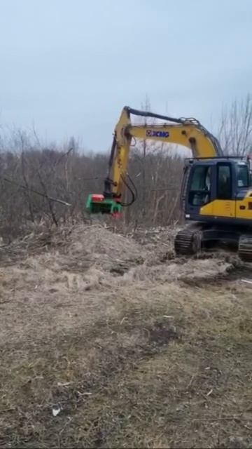 Мульчер EXTEN SR1300 на экскаваторе XCMG XE180 смотреть онлайн