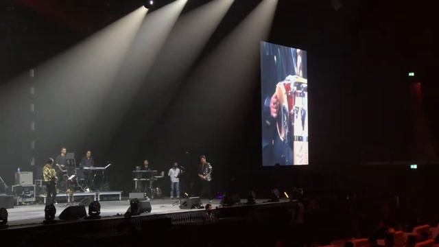 Saanson Ki Zarurat Hai Jaise | Kumar Sanu Live Dubai 2022 Coca Cola Arena смотреть онлайн