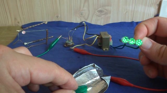 HOMEMADE BATTERIES that's what you SHOULD KNOW смотреть онлайн