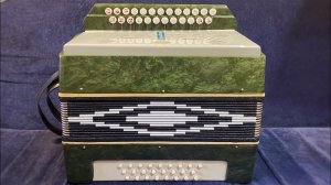 Обзор гармони Нарач-2. Произведен ремонт и настройка.