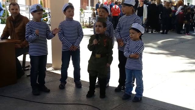 Песня Прадедушка. Эммануил. Сочи. смотреть онлайн